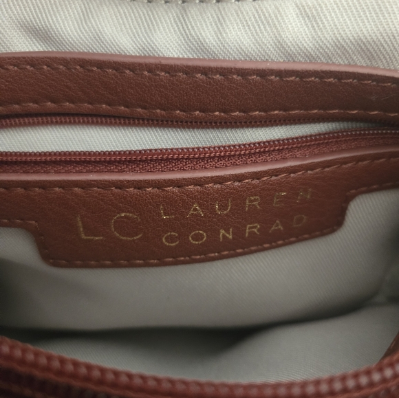 Elegant Brown Lauren Conrad Quilted Handbag New - Picture 6 of 7